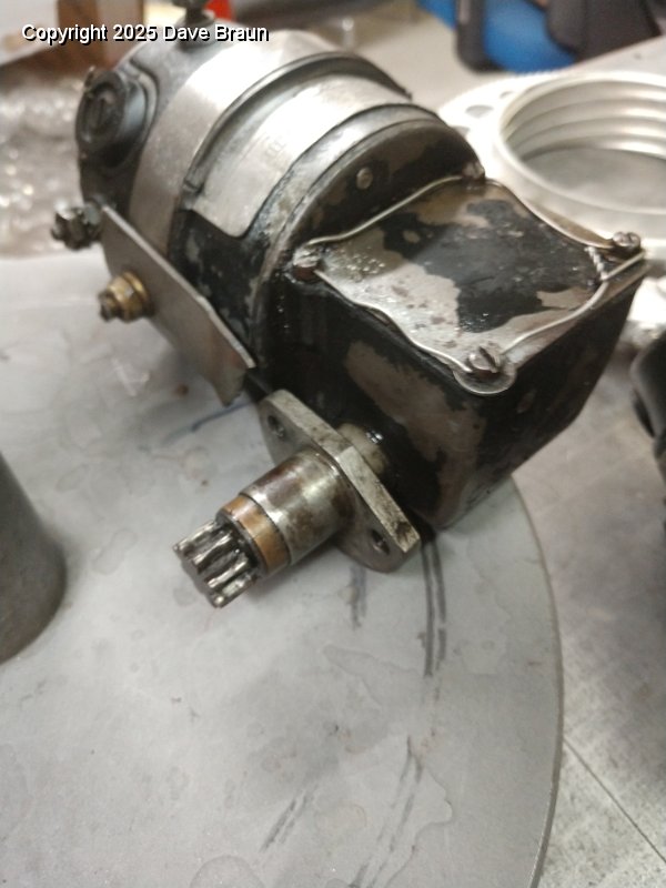 Photos D4835/Maintenance Home/Propeller Pitch Change Bearing Failure